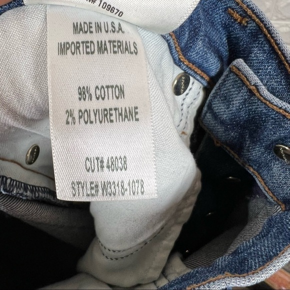 GOLDSIGN Benefit High Rise Relaxed Straight - Picture 9 of 9